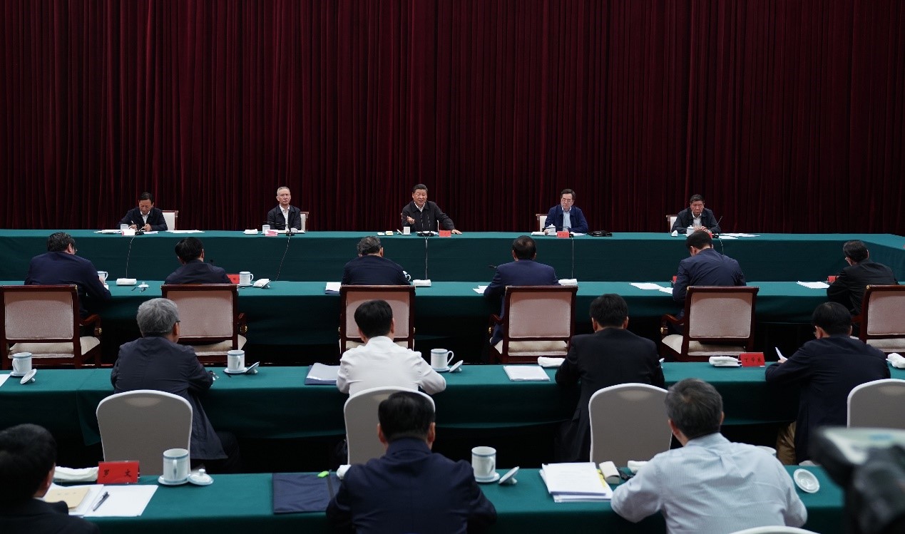 2019年5月20日至22日，中共中央總書記、國(guó)家主席、中央軍委主席習(xí)近平在江西考察，主持召開(kāi)推動(dòng)中部地區(qū)崛起工作座談會(huì)并發(fā)表重要講話。新華社記者 謝環(huán)馳 攝 